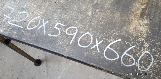 Stolek 720X590X660 (STOLEK 720X590X660 (3).jpg)